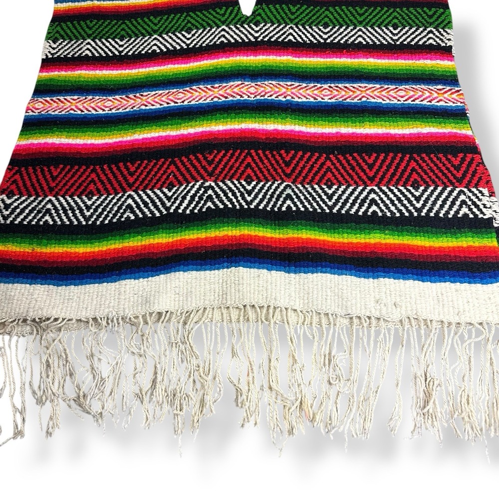 Vintage Mexican Serape Poncho Large Heavy  Textile Woven Wool 70x74‎ w/ Fringe - Picture 4 of 13